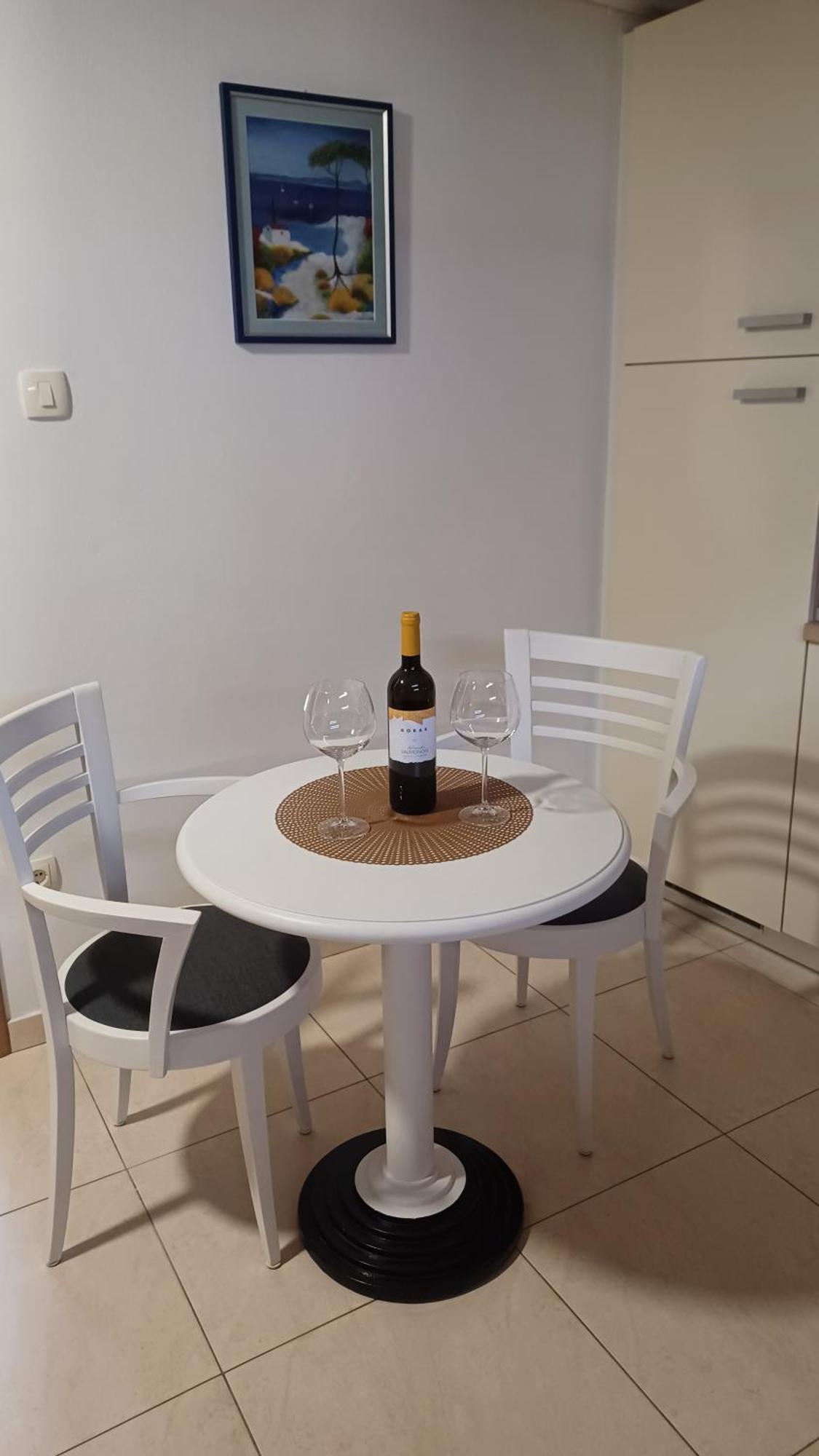 Apartmani Amra Novi Vinodolski Room photo